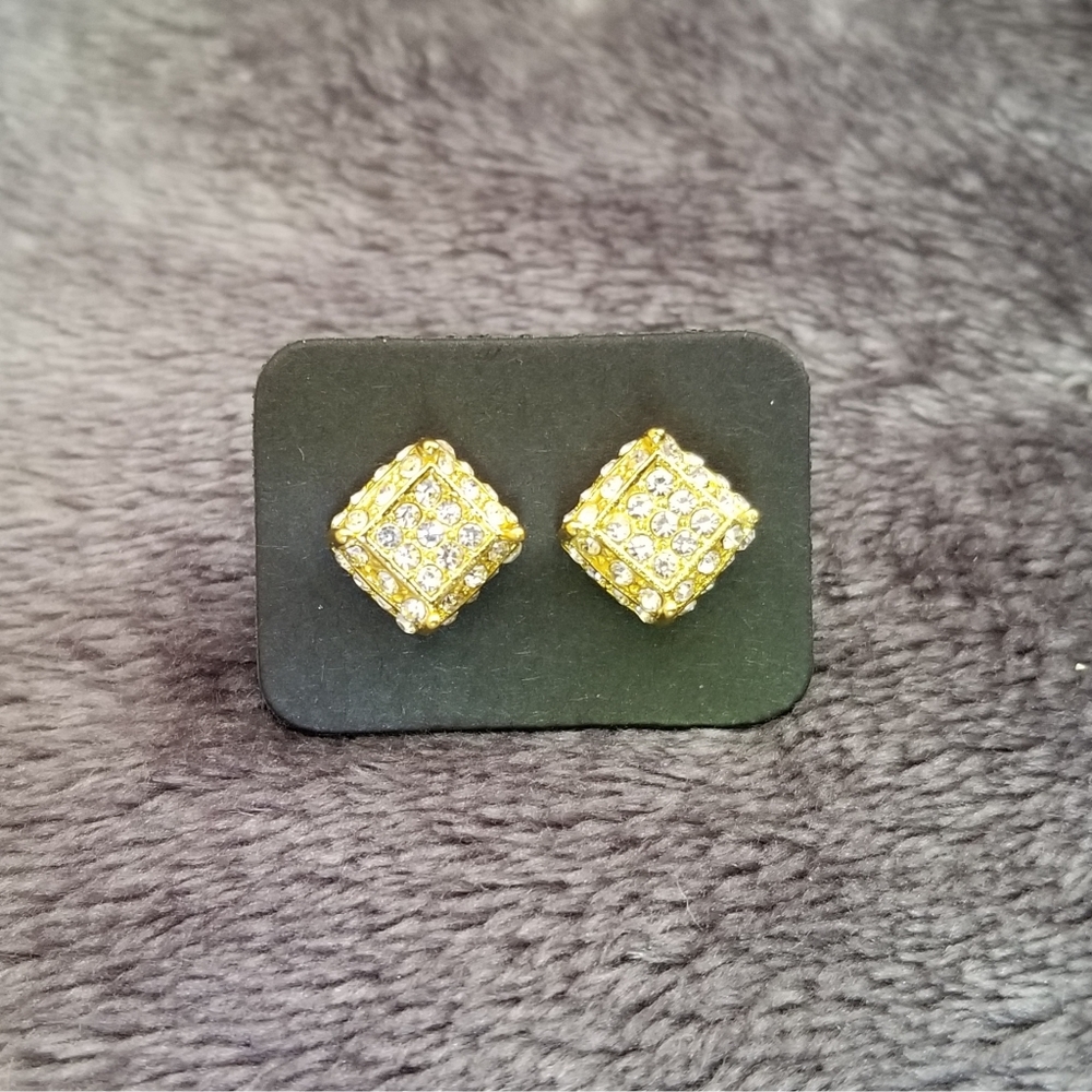🆓️ Item! Square Gold Bling Earrings - Picture 1 of 2